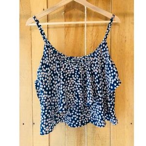 Charlotte Russe Floral crop top🌞